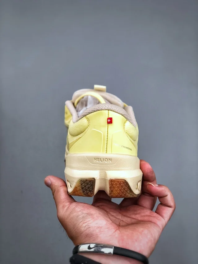 On Sneakers LOEWE x Cloudventure 2.0 product detail image 13