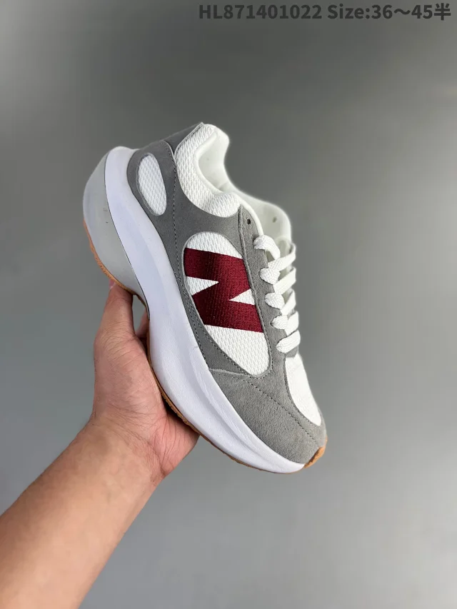 New Balance Sneakers Suede and Mesh Low-Top product detail image 14