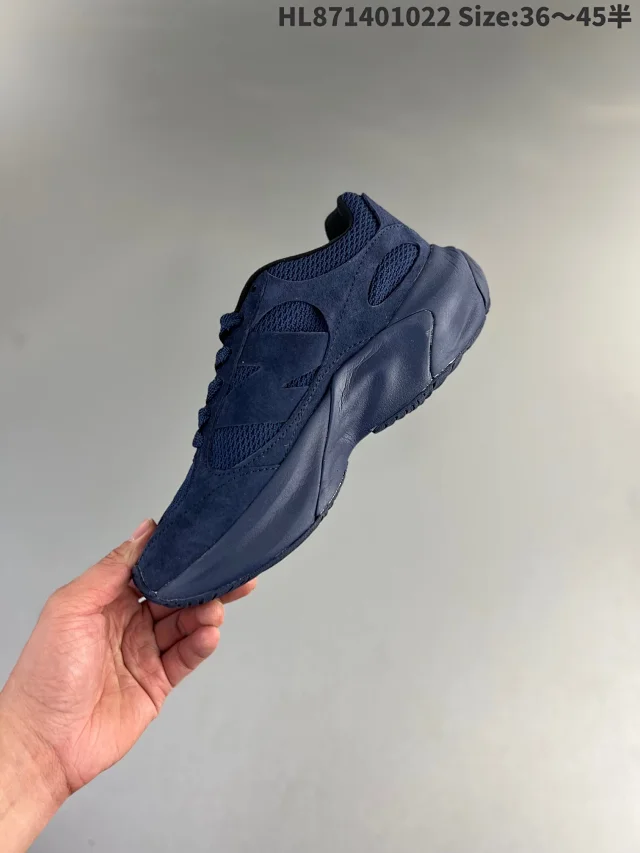 New Balance Sneakers Suede and Mesh Low-Top product detail image 8