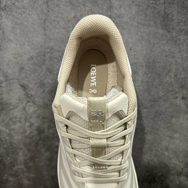 On Sneakers LOEWE x Cloudventure 2.0 product detail image 3
