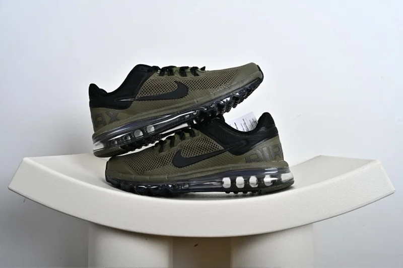 Nike Sneakers Air Max 2013 — 13