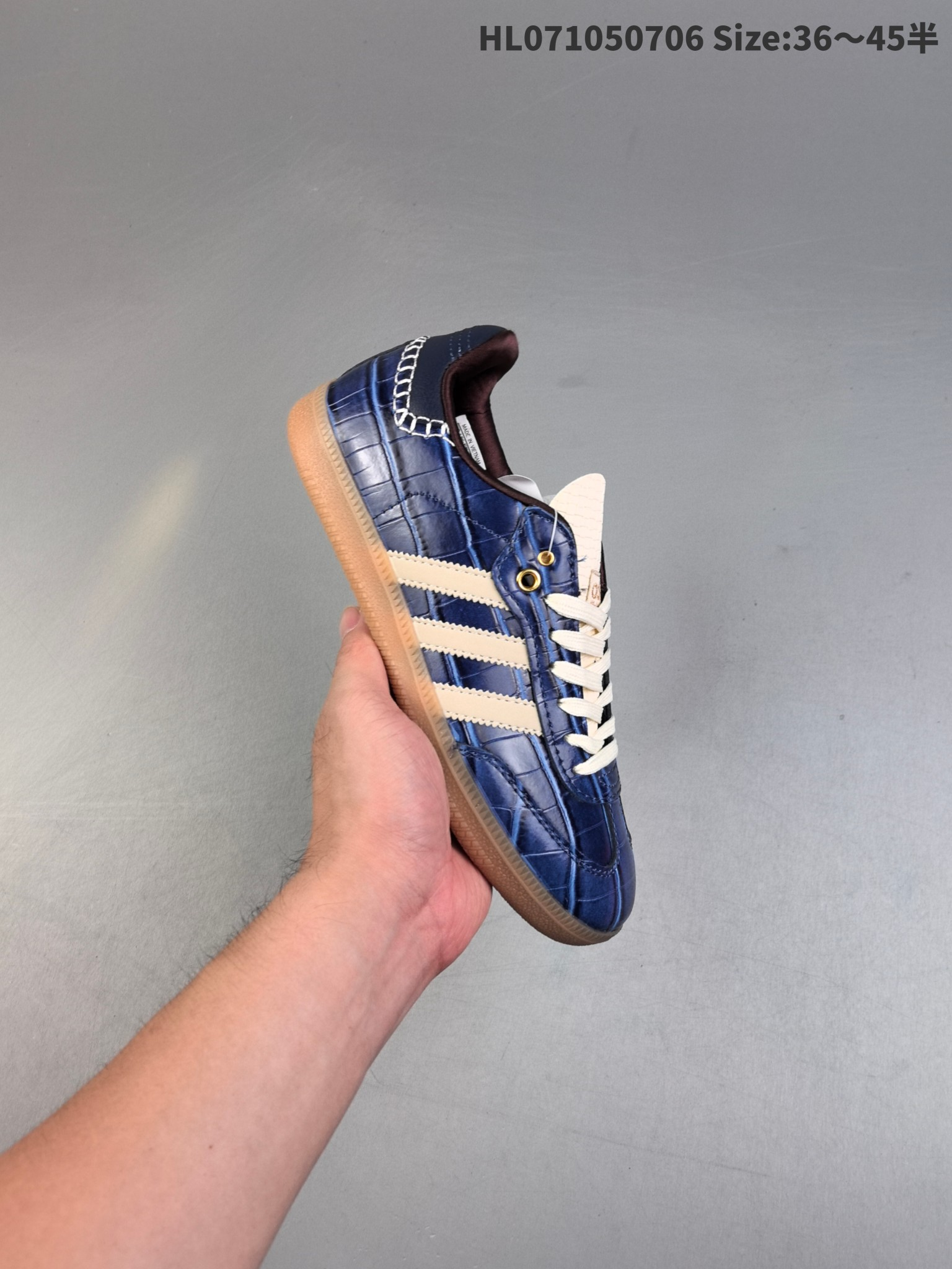 Unbranded Sneakers Low-Top Crocodile-Embossed Three-Stripe — 2