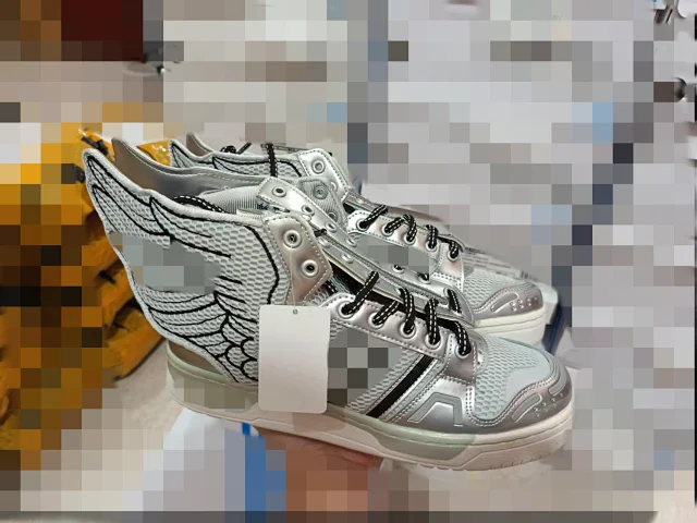 Unbranded Sneakers Winged high-top and low-top product detail image 3