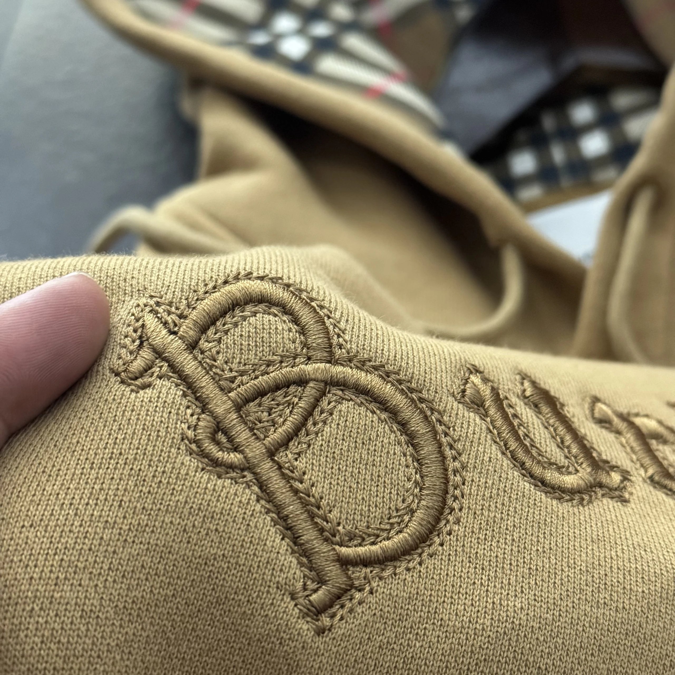 Burberry Hoodies & Sweatshirts Hooded sweatshirt with check lining and embroidered logo image 5