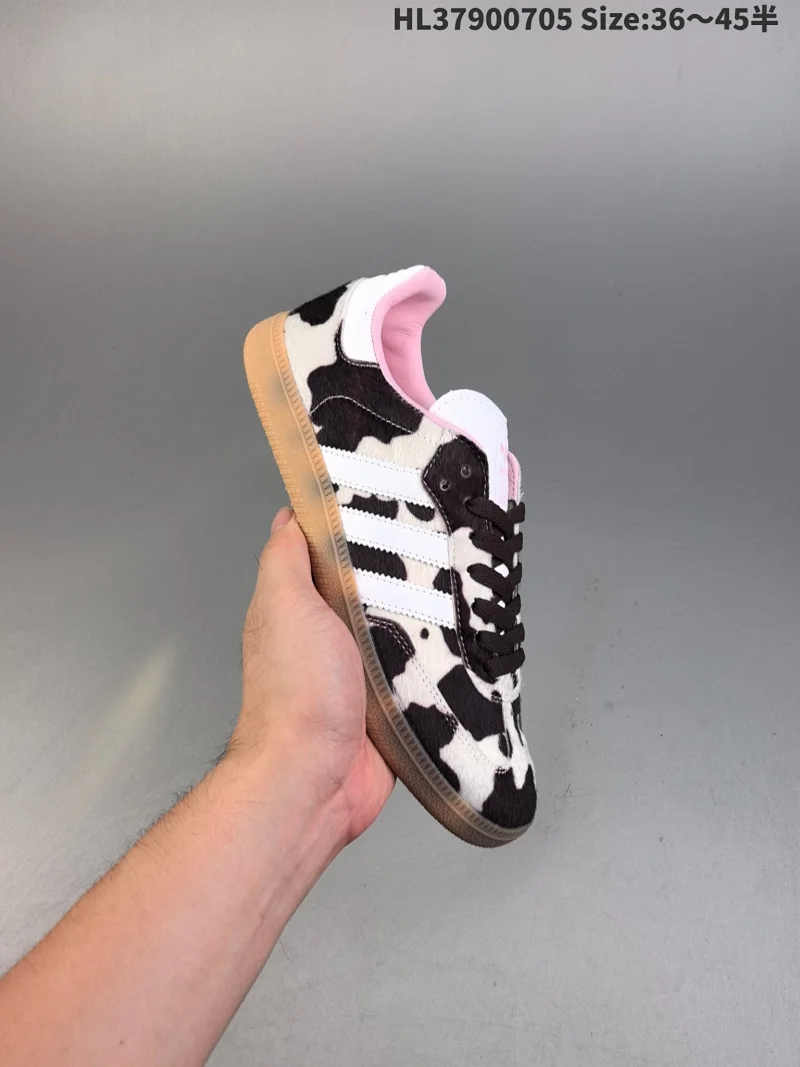 Adidas Samba and Gazelle — 25