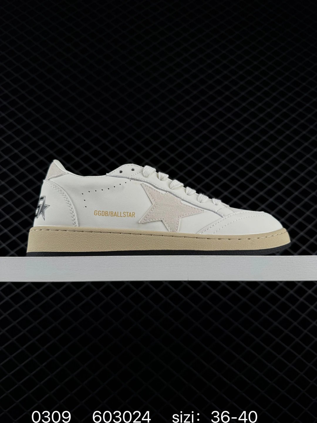 Golden Goose Sneakers Ball Star star-detail low-top image 7