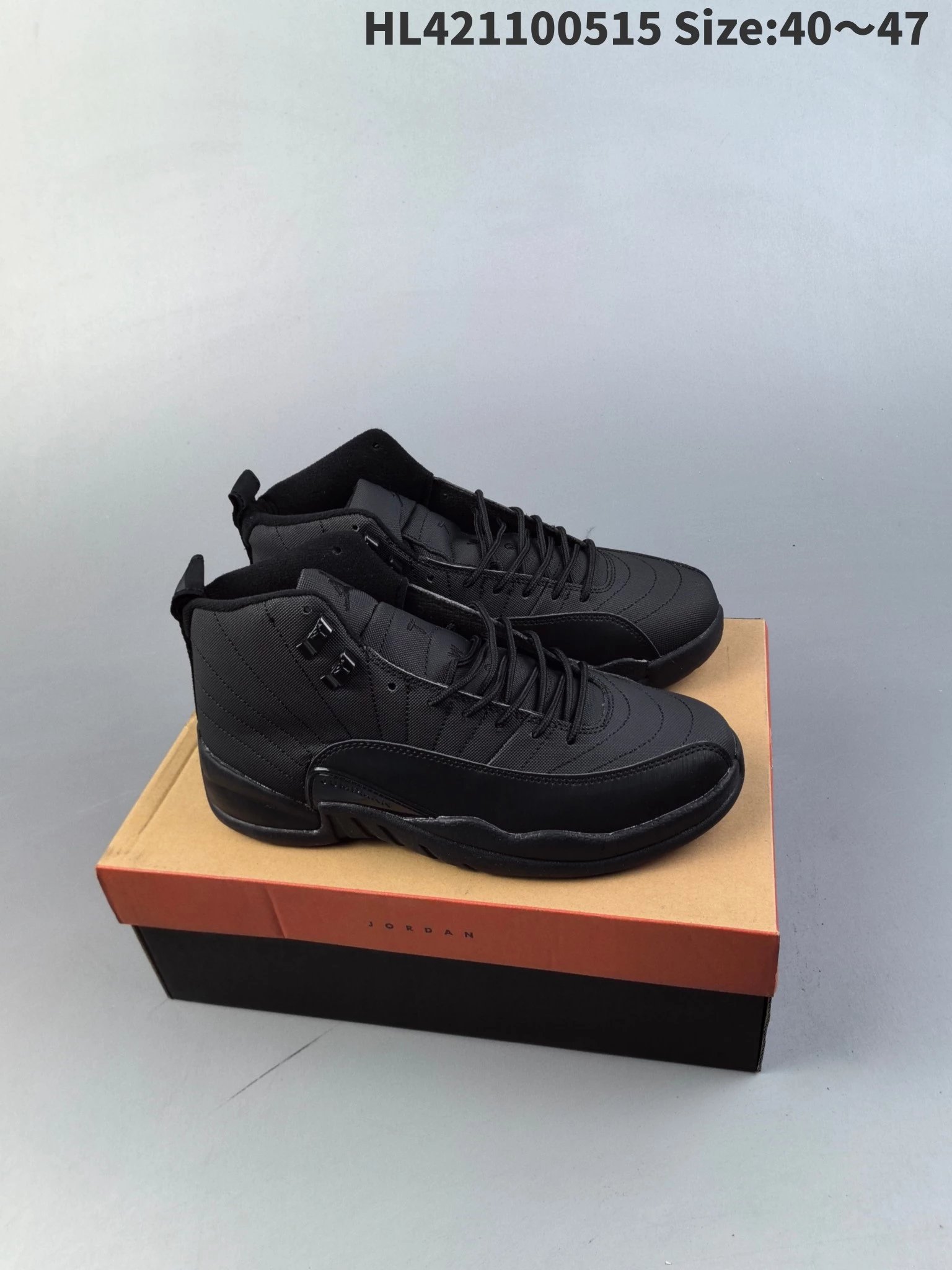 Jordan Sneakers Air 12 — D