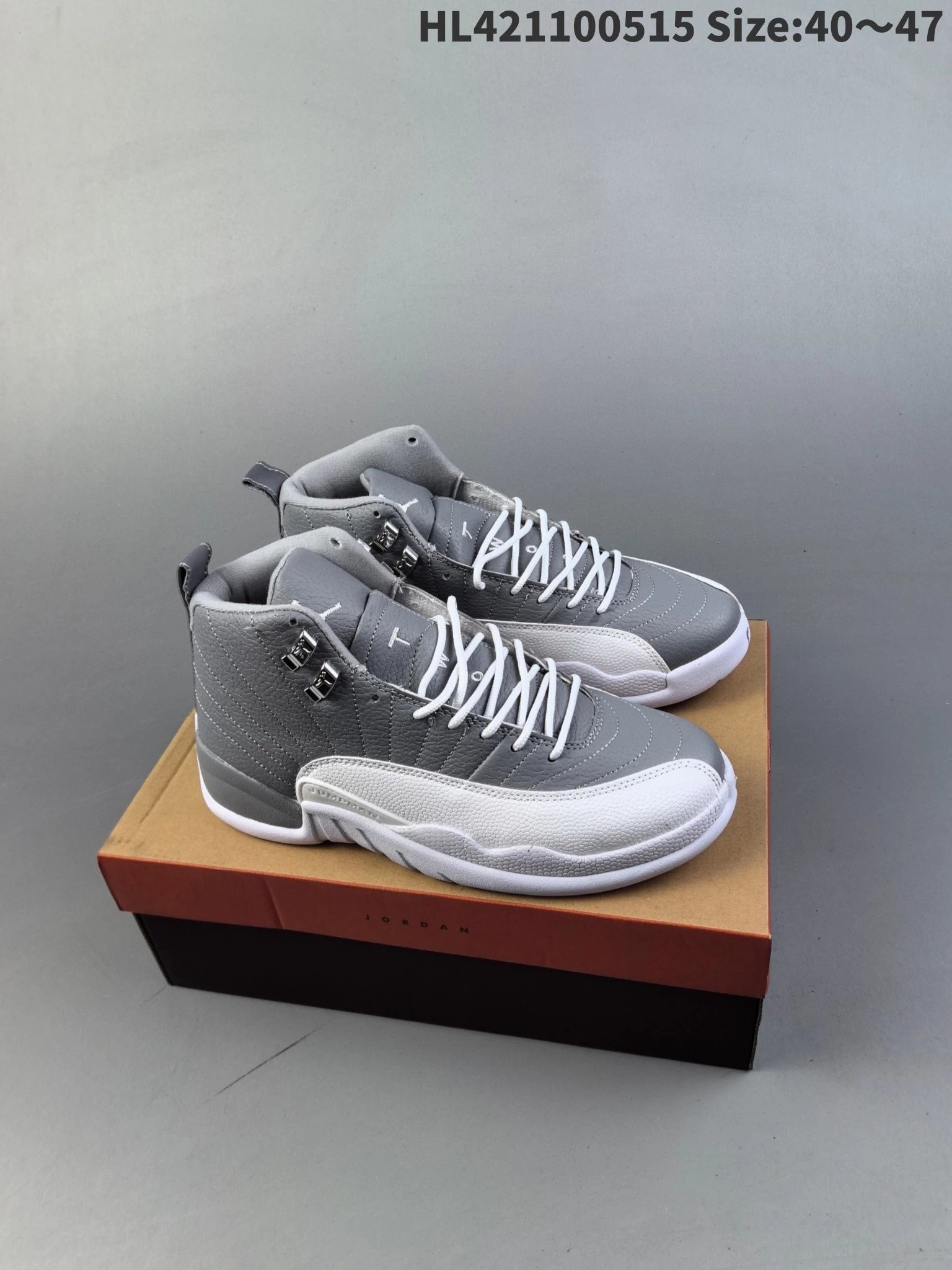 Jordan Sneakers Air 12 — U