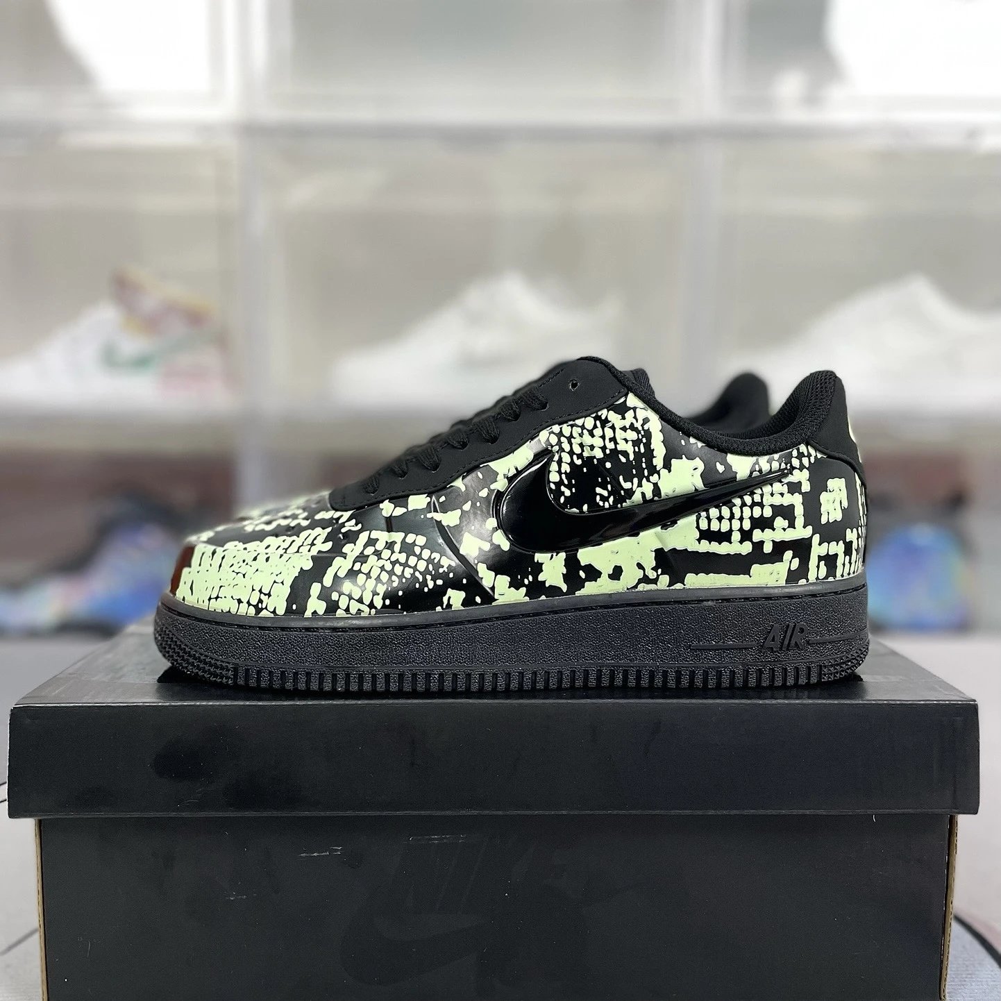 Nike Sneakers Air Force 1 Foamposite Low-Top — 11