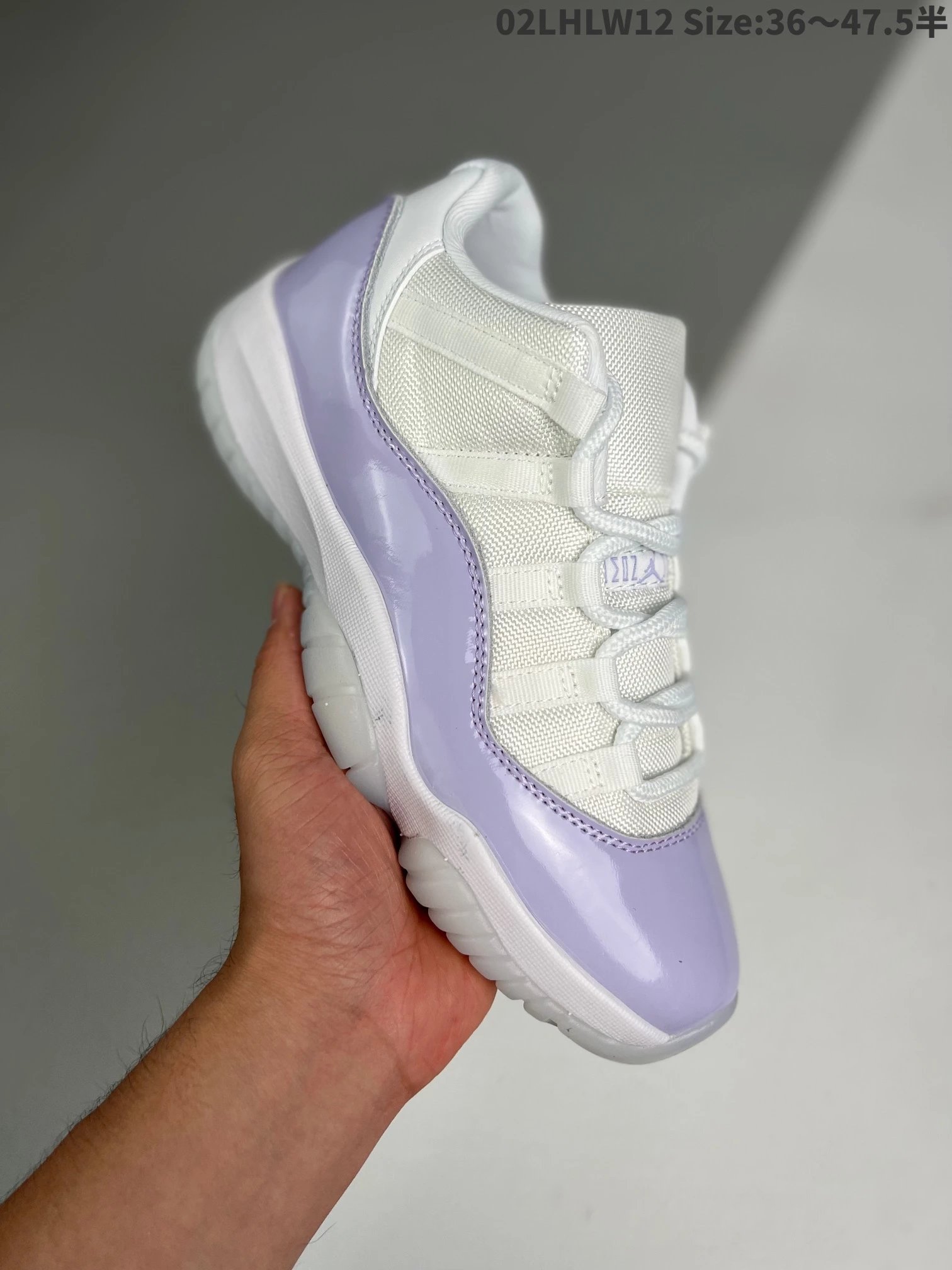 Jordan Sneakers Air 11 Low — 1