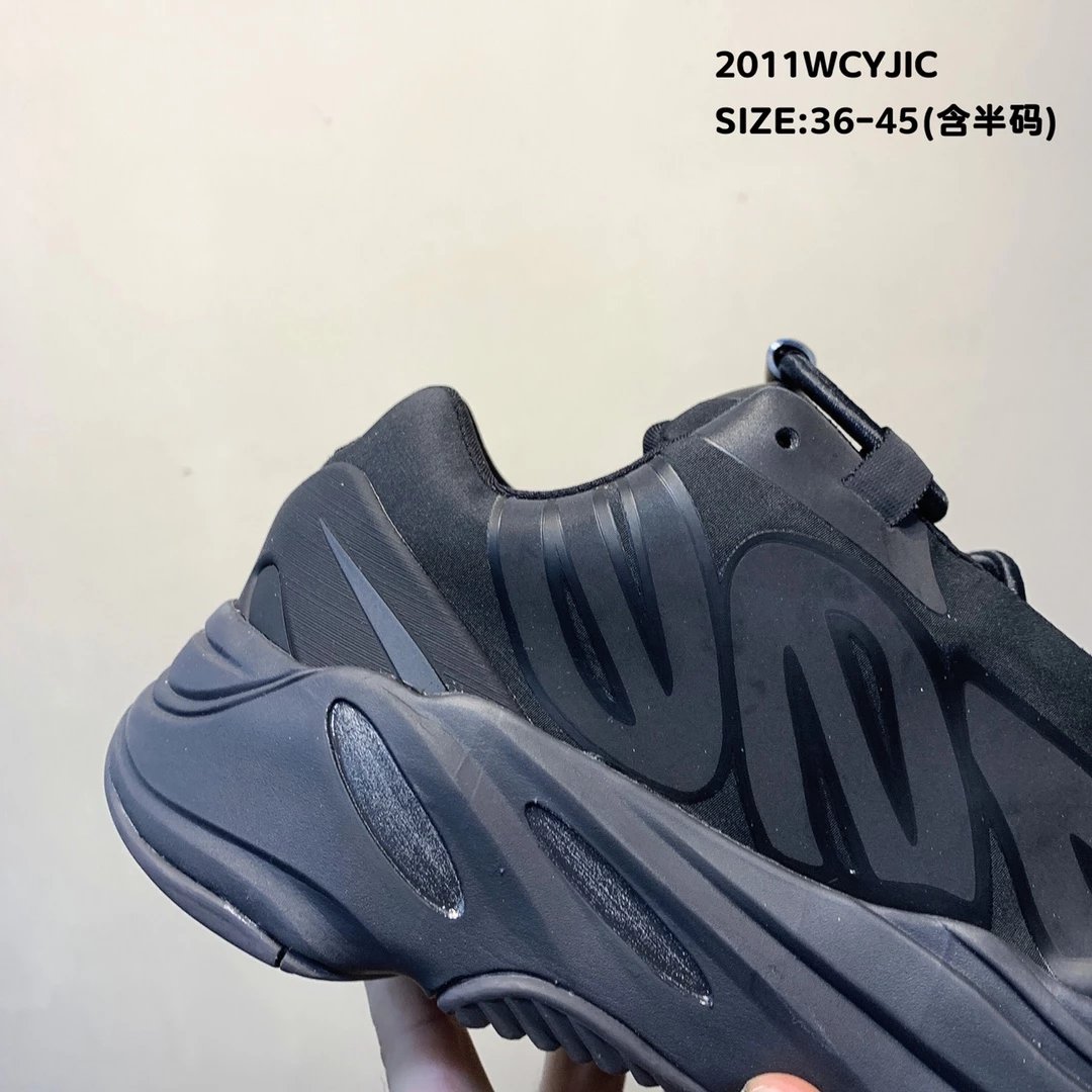 Unbranded Sneakers 700 MNVN image 8