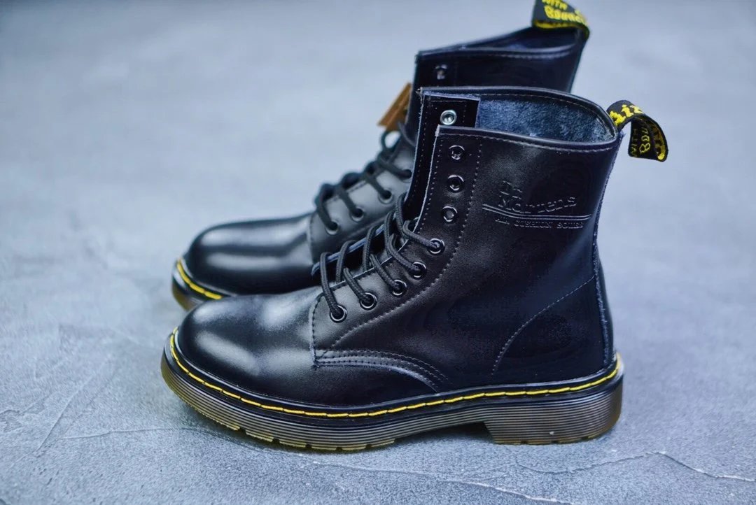 Dr. Martens 1460 Black Smooth Leather 8-Eye Boots Martin Boots