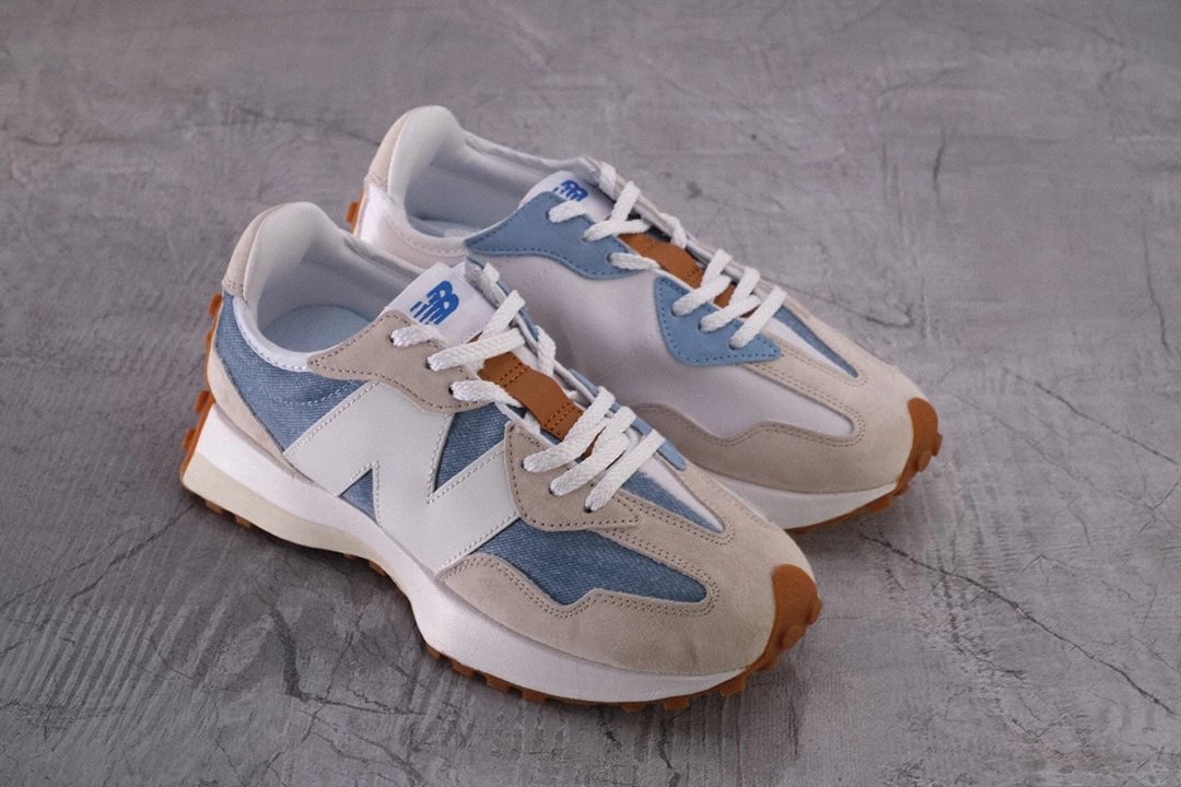 NB 327 Levi's Collaboration Denim