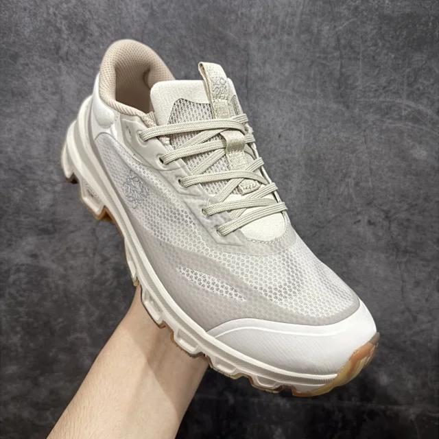 On Sneakers LOEWE x Cloudventure 2.0 product detail image 7