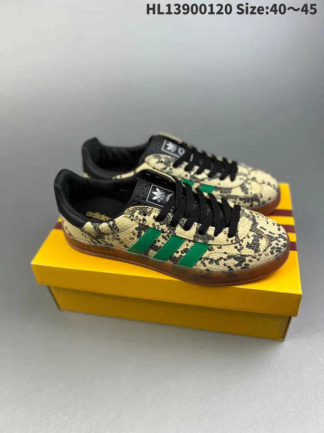 Gucci Gazelle and Los Angeles low-top sneakers product detail image 2