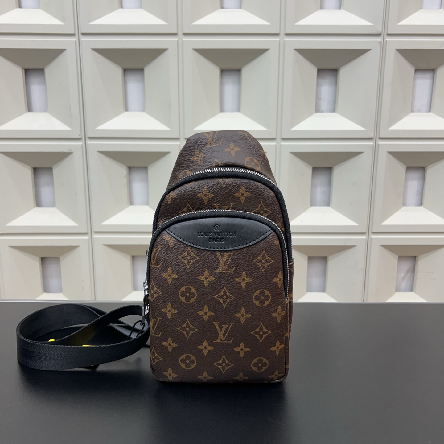 Louis Vuitton Crossbody Bags Sling Bag — *015
