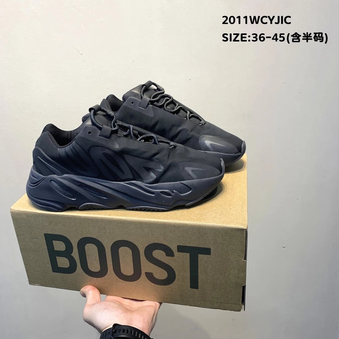 Unbranded Sneakers 700 MNVN image 9