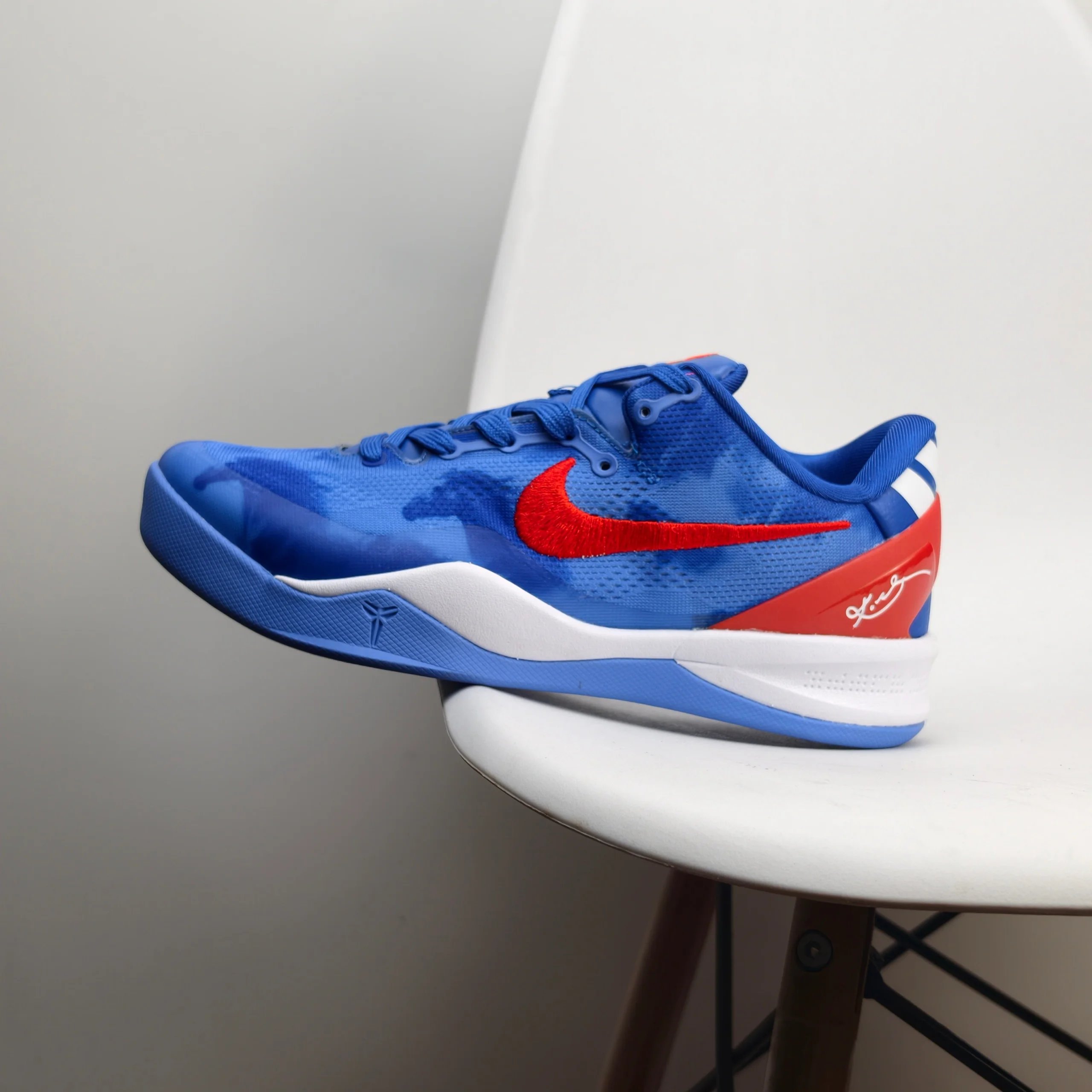 Nike Sneakers Kobe VIII Basketball Shoes — *004