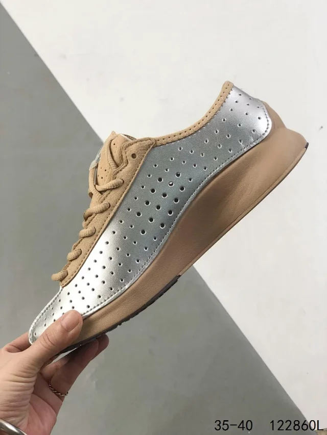 Nike Sneakers Air Superfly perforated low-top product detail image 11