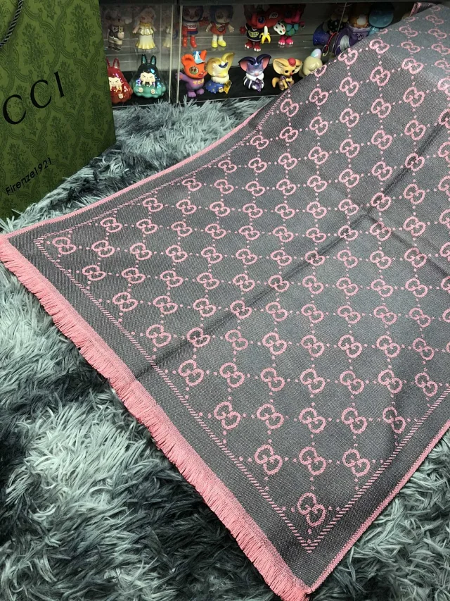 Gucci Scarves GG monogram fringed scarf product detail image 6