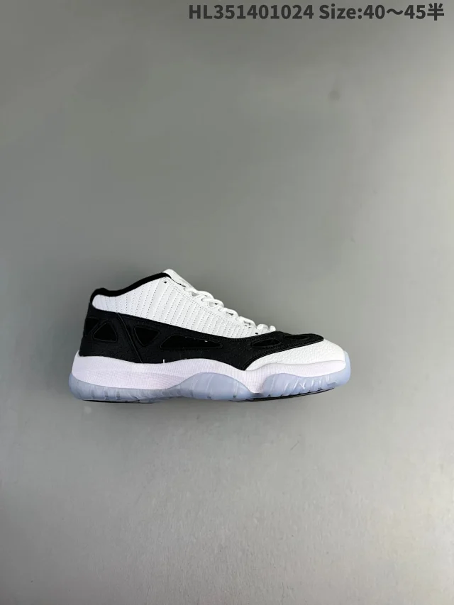 Jordan Sneakers Air 11 Low IE product detail image 12