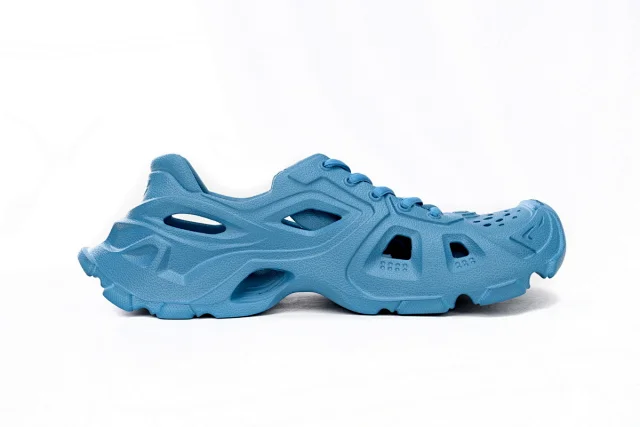 Balenciaga Sneakers 702416 WSCES product detail image 8