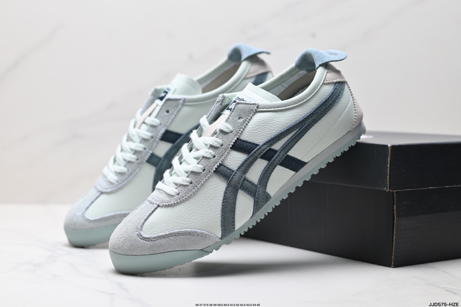 Onitsuka Tiger Sneakers MEXICO 66 SD low-top leather — 29