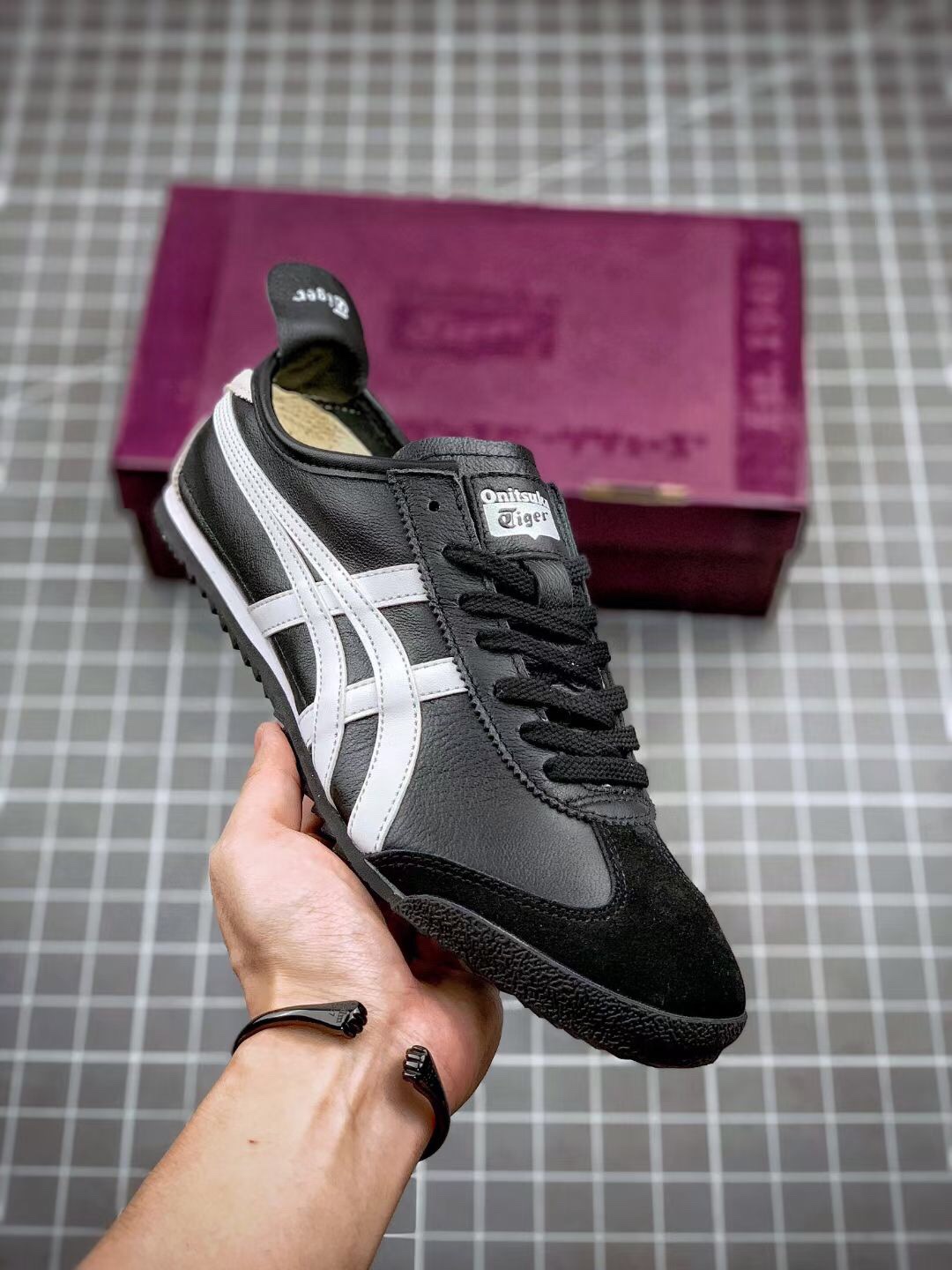 Onitsuka Tiger Sneakers Mexico 66 low-top — Black and white
