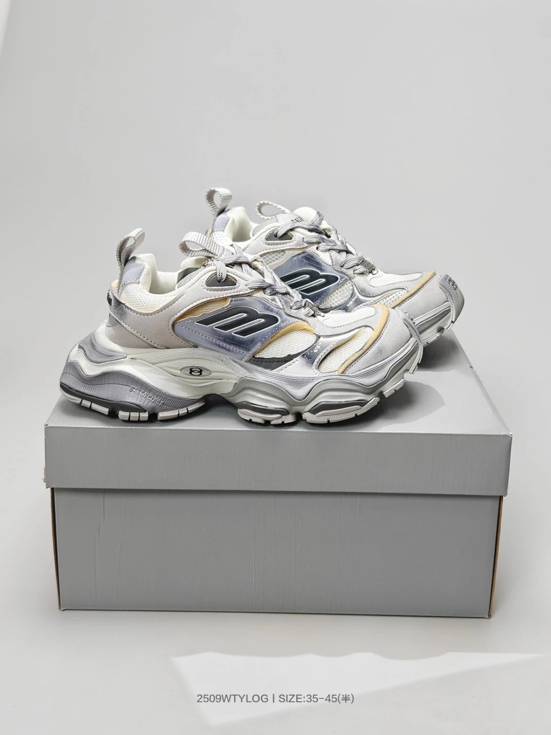 Balenciaga Sneakers Track — 4