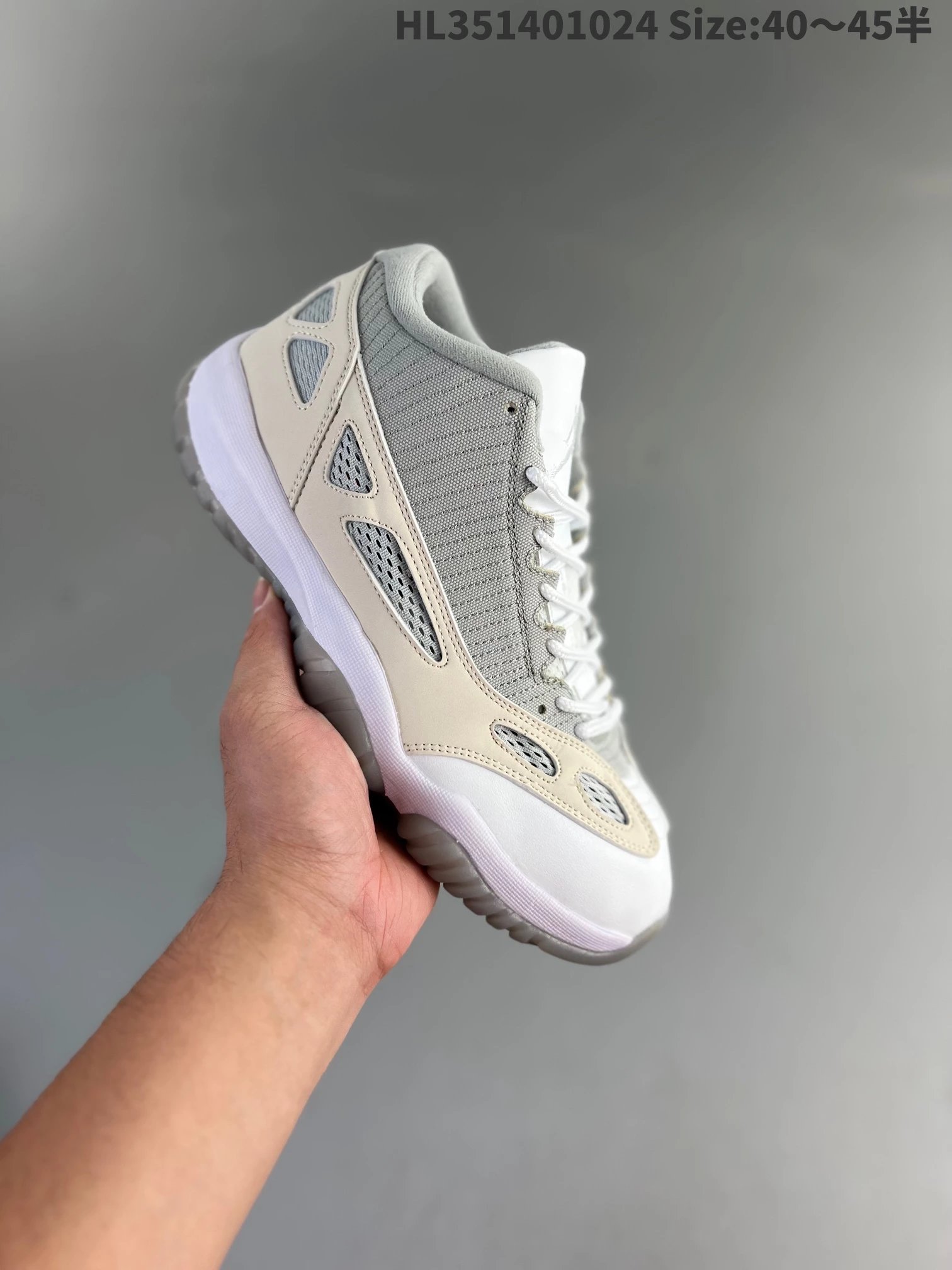 Jordan Sneakers Air 11 Low IE image 4
