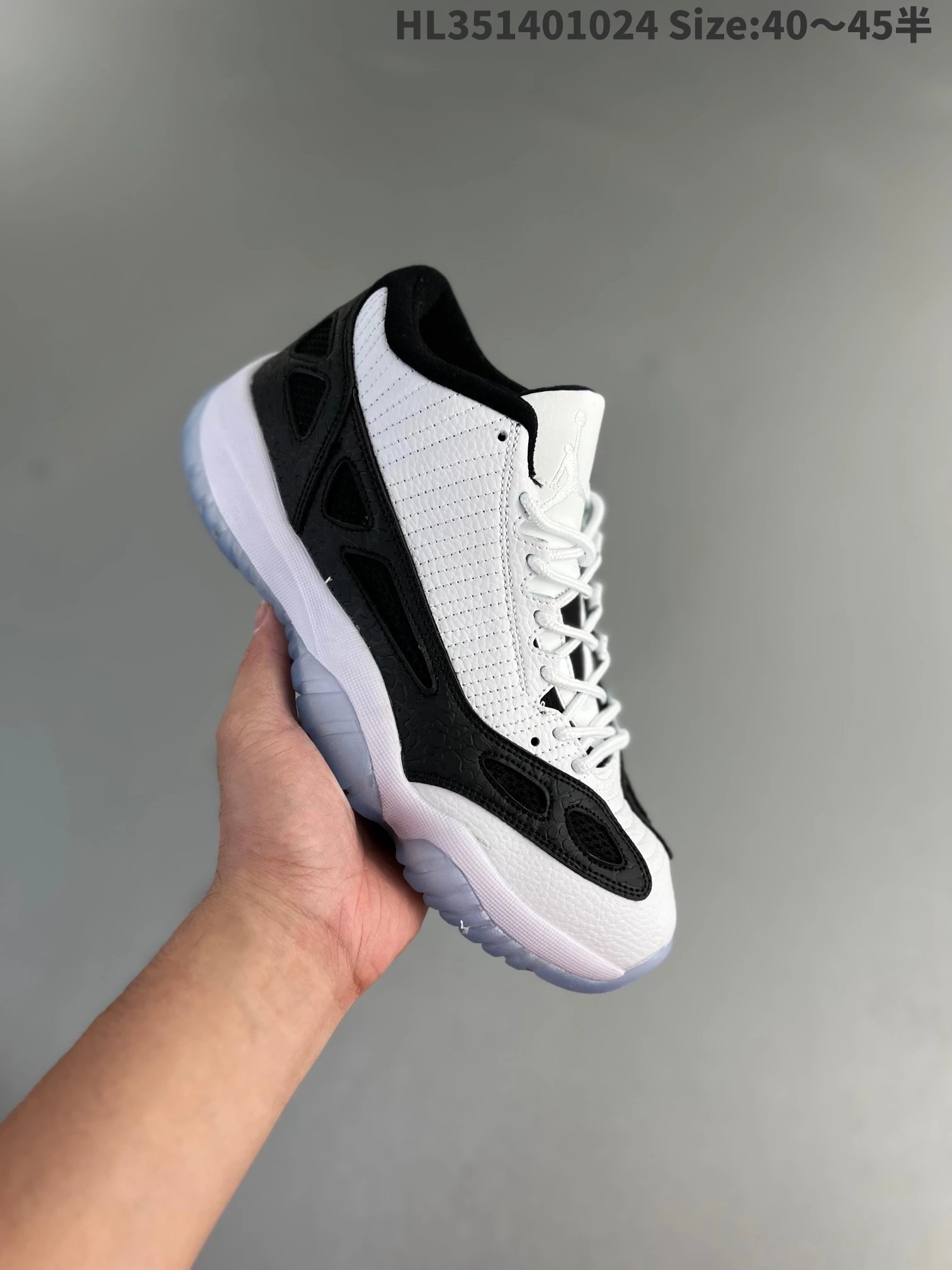 Jordan Sneakers Air 11 Low IE image 10