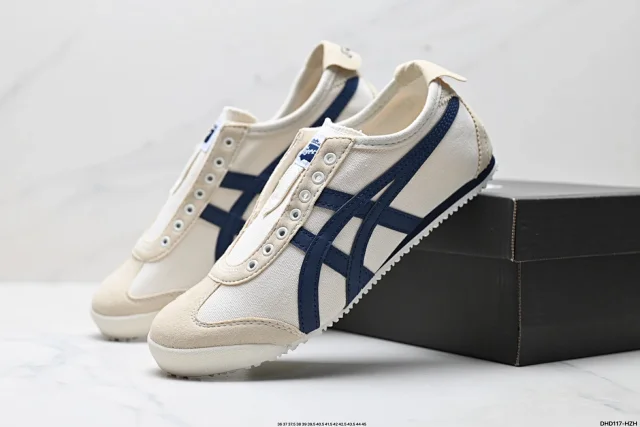 Onitsuka Tiger Sneakers Mexico 66 Slip-On Canvas product detail image 2