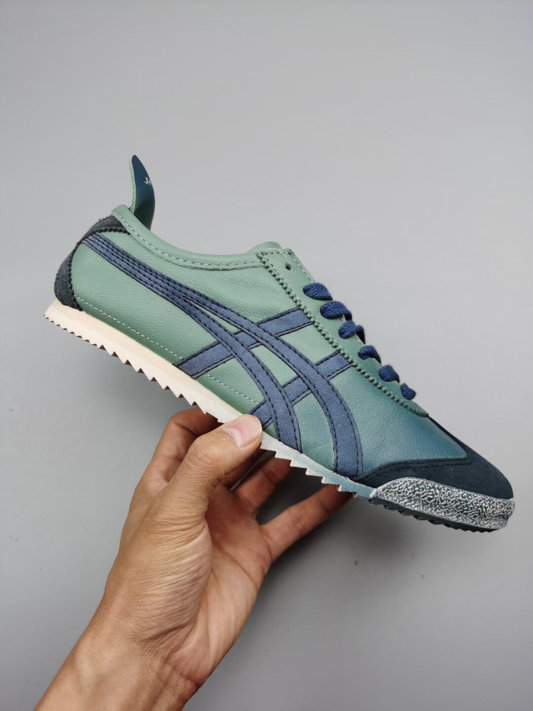 Onitsuka Tiger Sneakers Mexico 66 low-top — Aged green