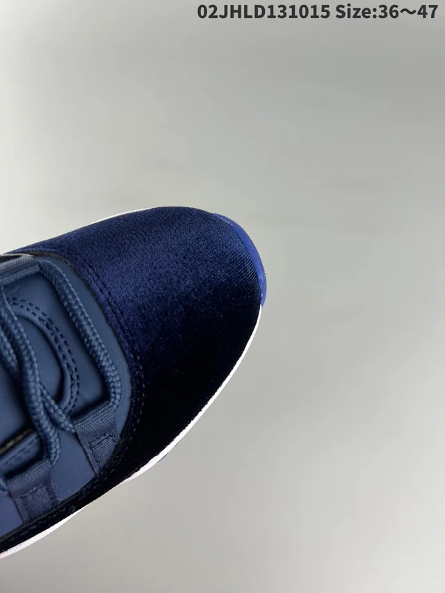 Jordan Sneakers Air 11 high-top product detail image 19