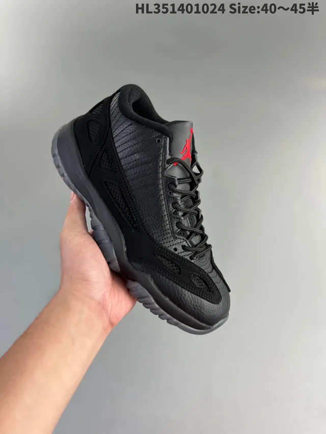 Jordan Sneakers Air 11 Low IE product detail image 9