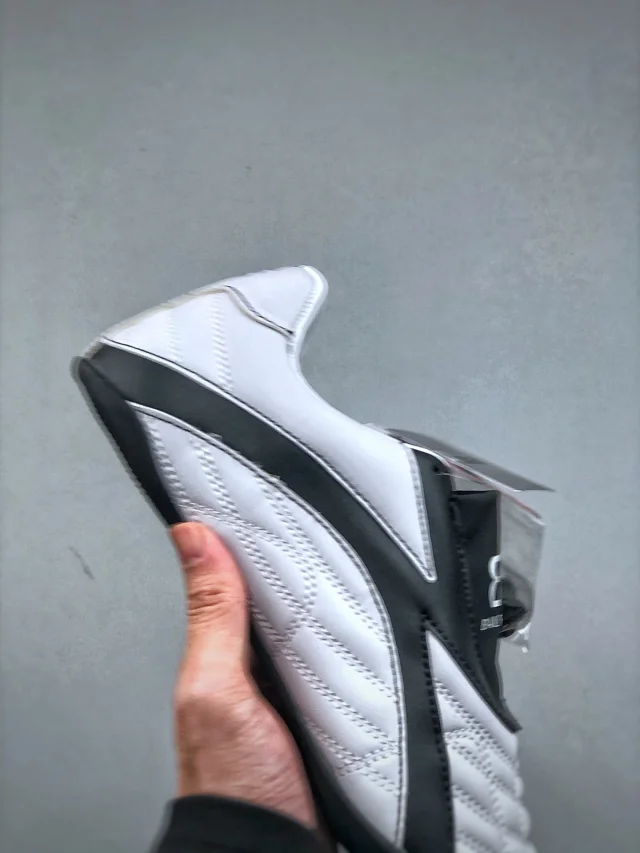 Balenciaga Sneakers Zen 617540 product detail image 22