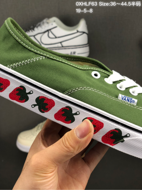 Vans Sneakers Authentic Strawberry Print Canvas image 9