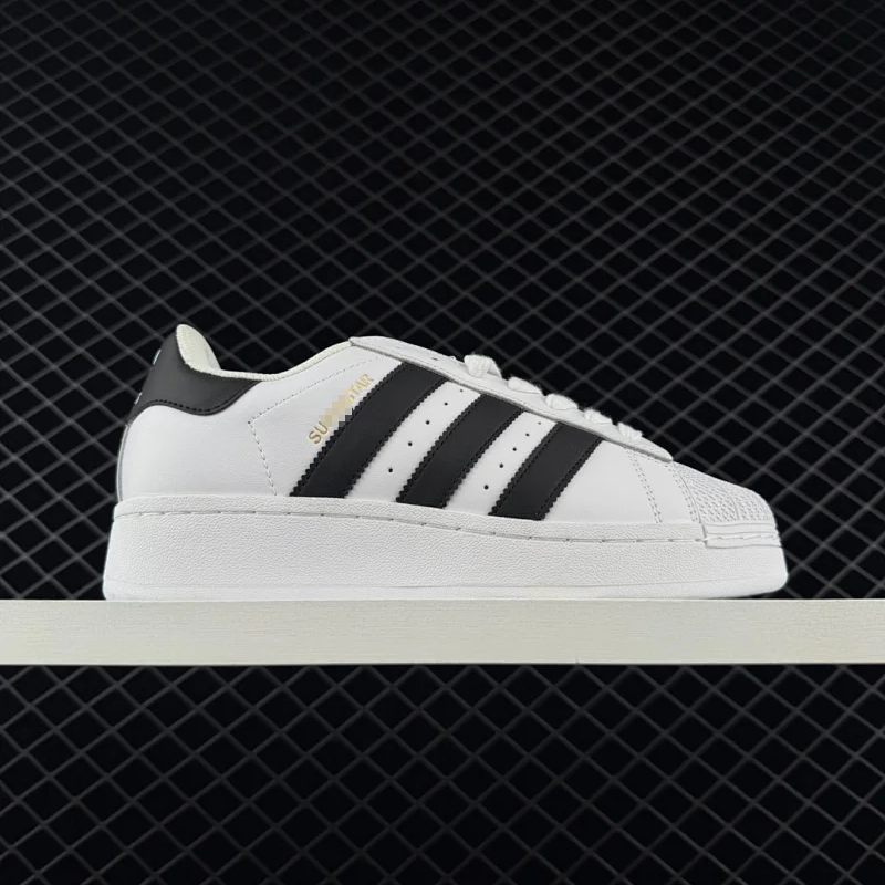 XLG Platform White