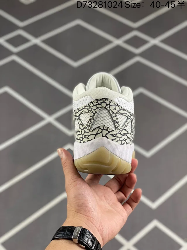 Jordan Sneakers Air 11 Low IE product detail image 20