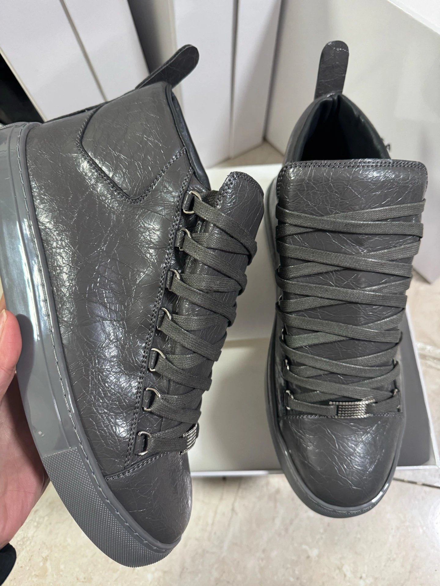 Unbranded Sneakers High-top lace-up with metal eyelets — Gray high-top