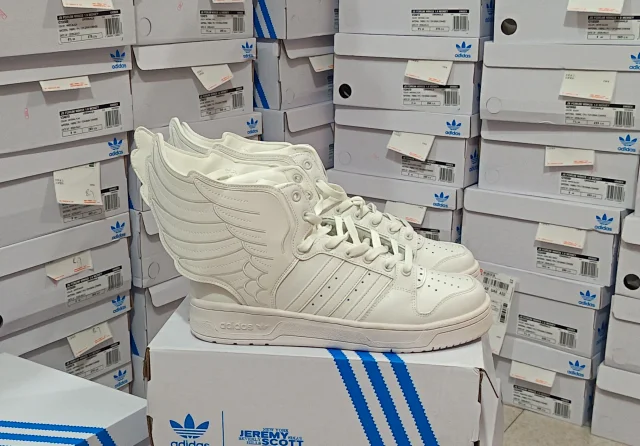 Adidas Sneakers Jeremy Scott Forum Hi Wings product detail image 37