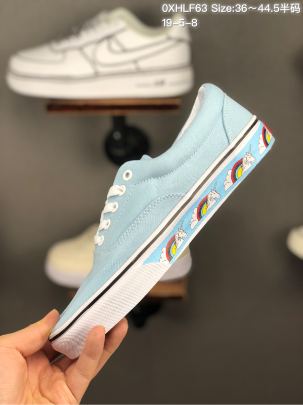Vans Sneakers Authentic Strawberry Print Canvas image 12