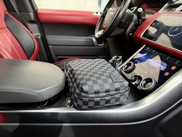 Louis Vuitton Crossbody Bags Sling Bag product detail image 30