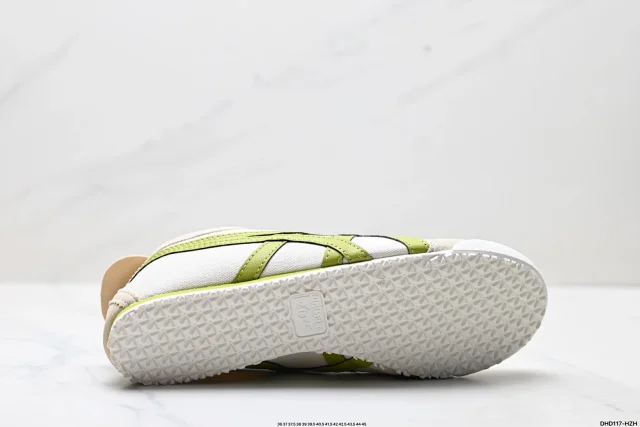 Onitsuka Tiger Sneakers Mexico 66 Slip-On Canvas product detail image 13