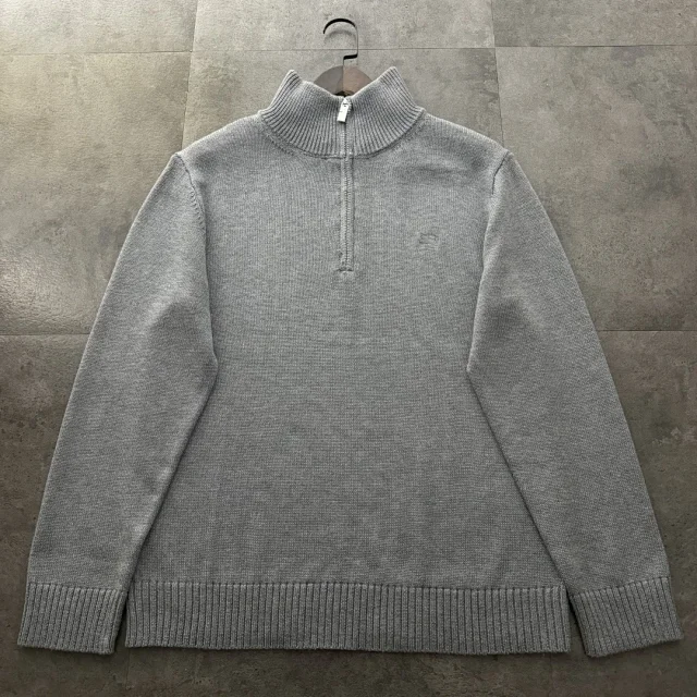 Burberry Knitwear Equestrian Knight stand-collar half-zip sweater product detail image 15