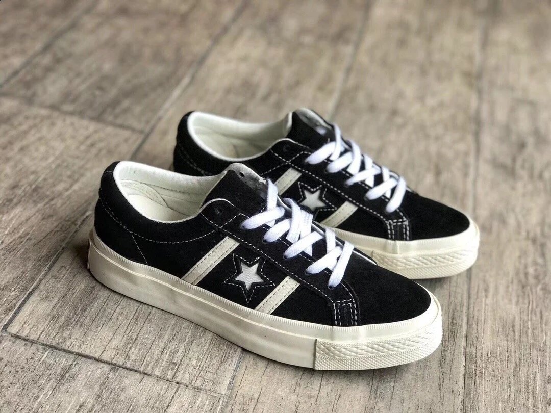 Jack Star Suede Low Top
