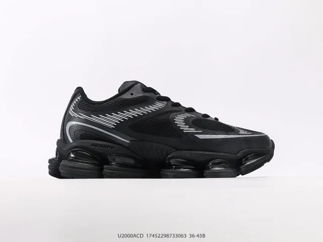 New Balance Sneakers U2000 product detail image 6