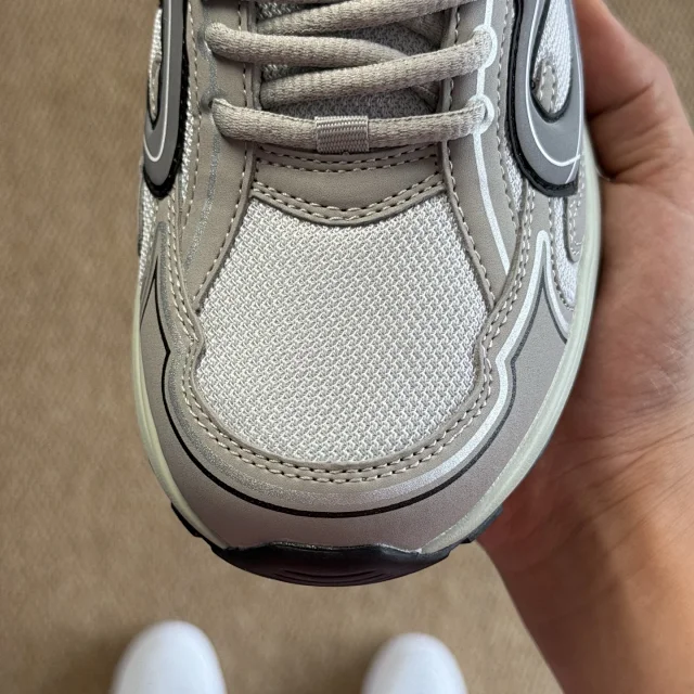 Dior Sneakers B30 product detail image 9