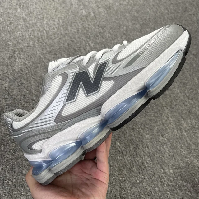 New Balance Sneakers U2000 product detail image 28