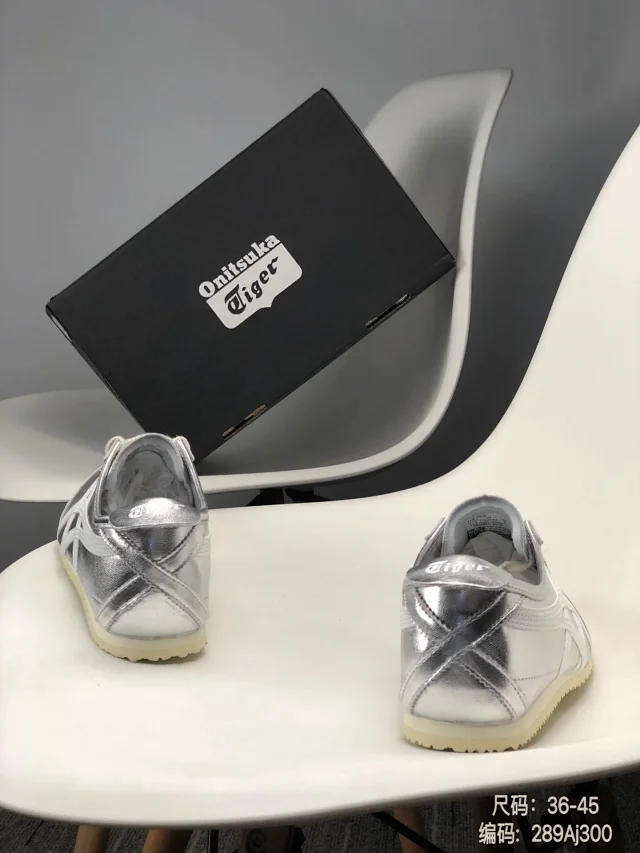 Onitsuka Tiger Sneakers Mexico 66 product detail image 9